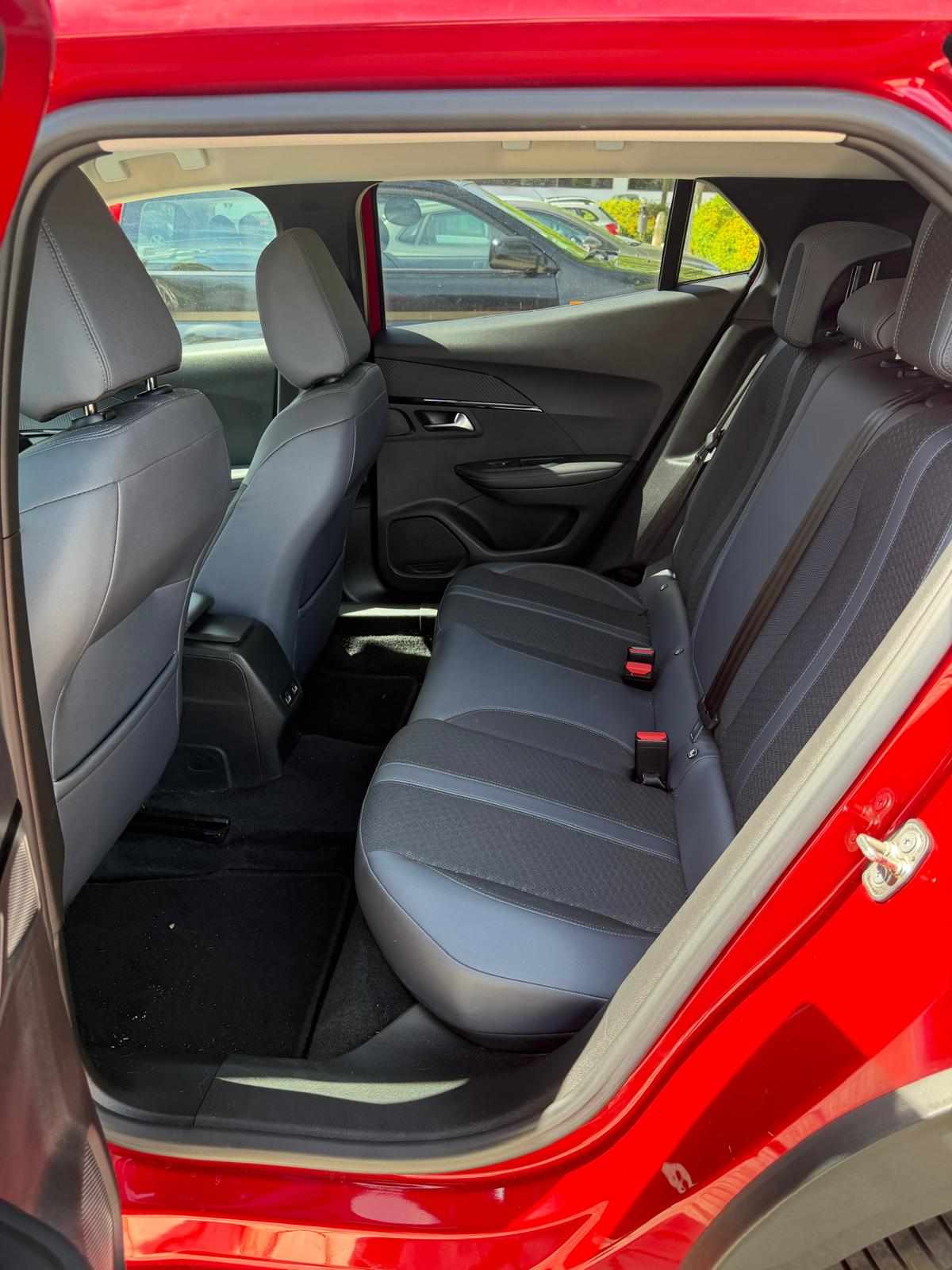 peugeot-2008-1-2-puretech-2020-gasolina-1199cc