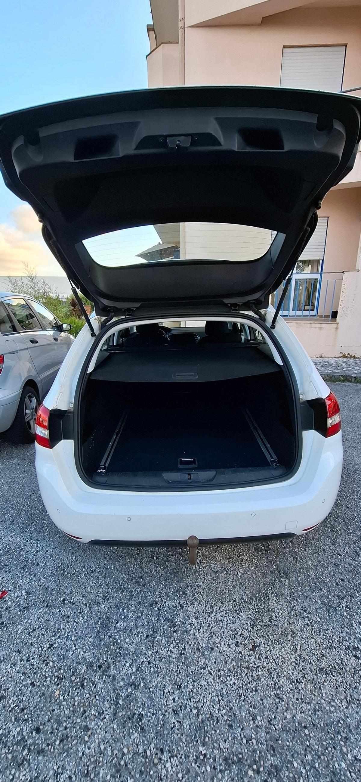 peugeot-308-sw-1-6-bluehdi-120cv-2019-diesel-1560cc