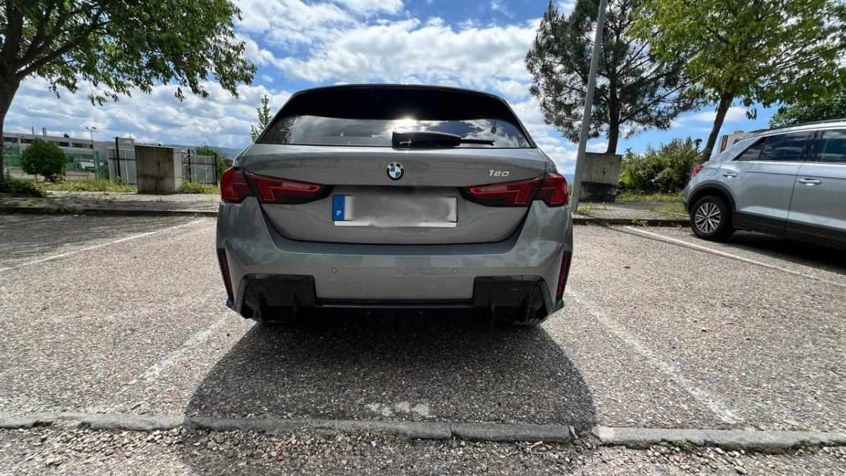 bmw-serie-1-118i-1-5-2024-gasolina-1499cc