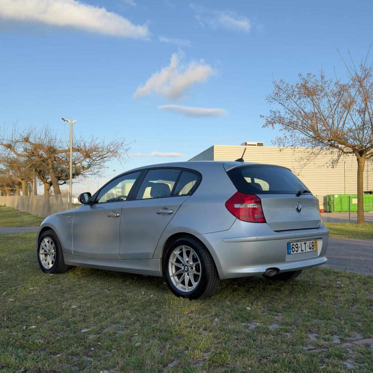 bmw-serie-1-116d-2009-diesel-1995cc