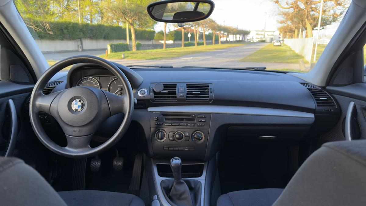 bmw-serie-1-116d-2009-diesel-1995cc