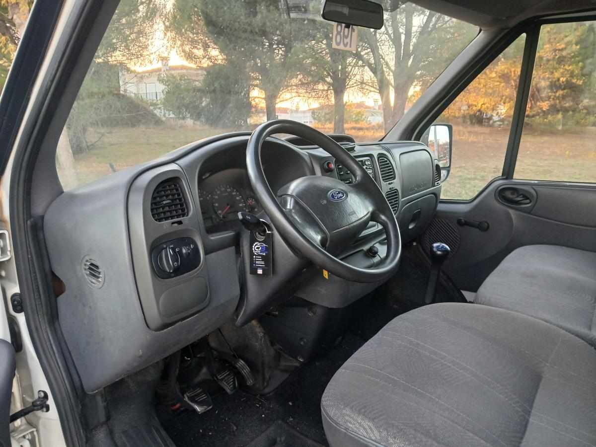 ford-transit-2-4-116cv-2005-diesel-2402cc
