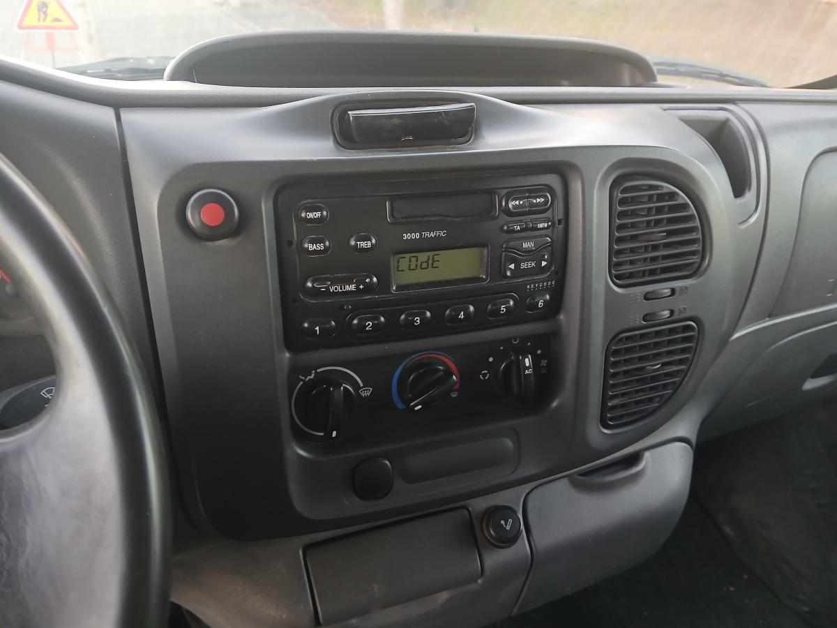 ford-transit-2-4-116cv-2005-diesel-2402cc