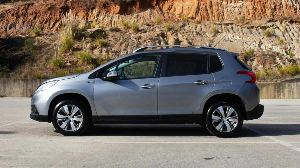 peugeot-2008-1-2-e-thp-2015-gasolina-1198cc