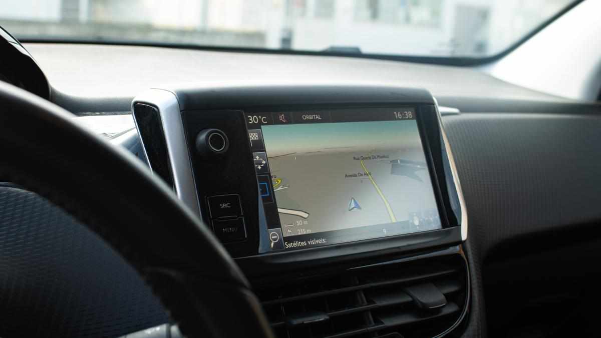 peugeot-2008-1-2-e-thp-2015-gasolina-1198cc