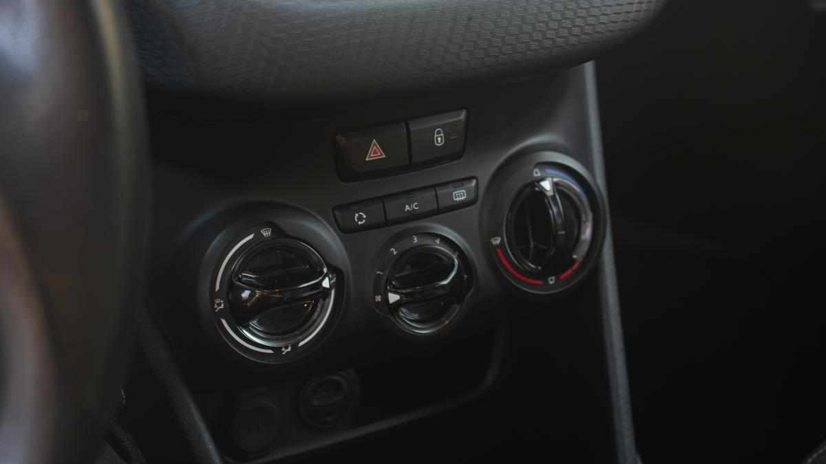 peugeot-2008-1-2-e-thp-2015-gasolina-1198cc