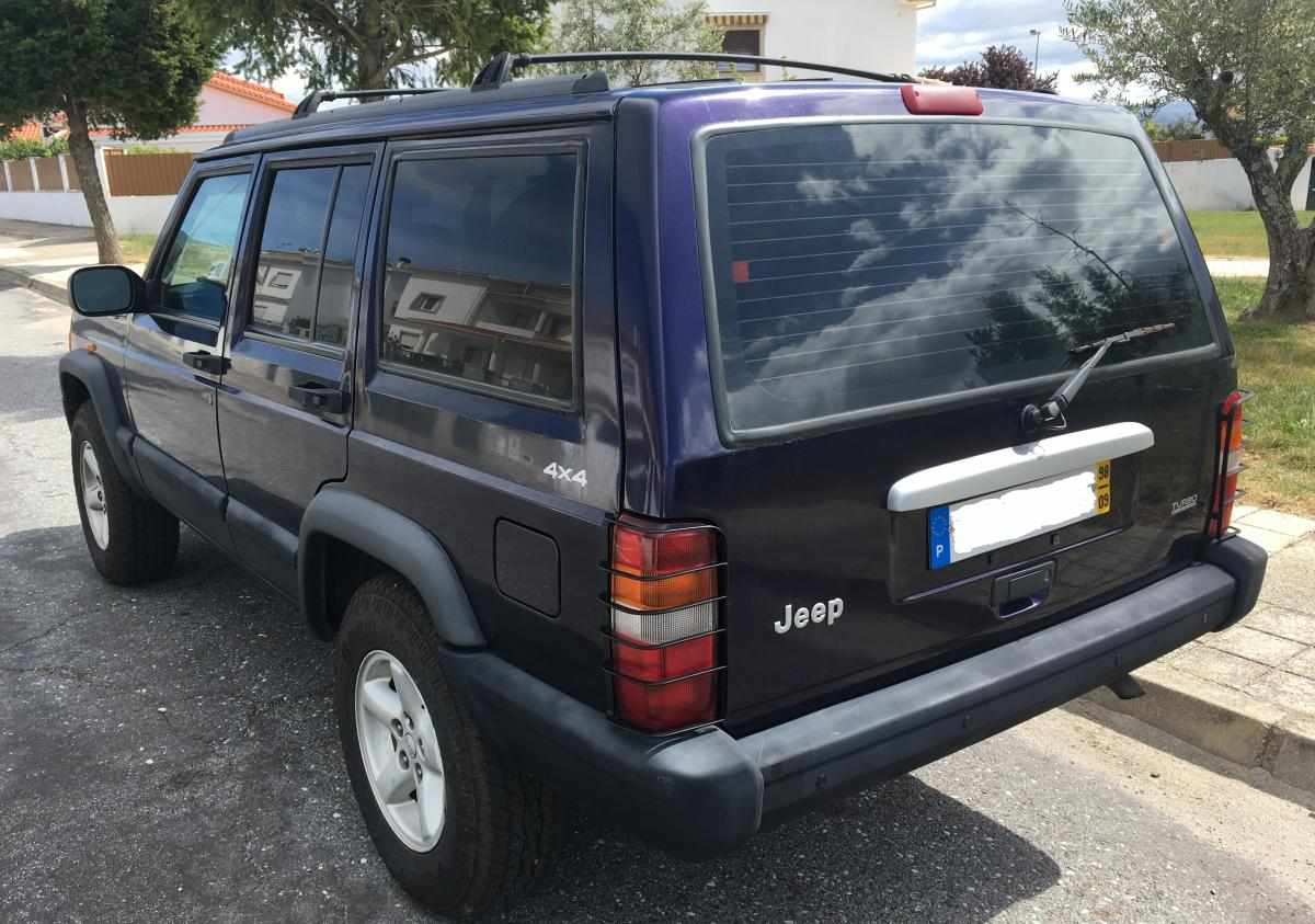 jeep-cherokee-2-5-4x4-1998-diesel-2499cc