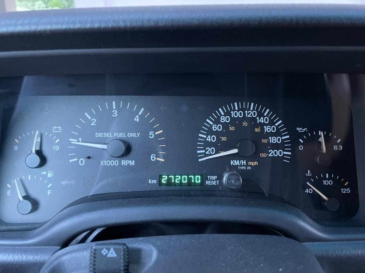 jeep-cherokee-2-5-4x4-1998-diesel-2499cc