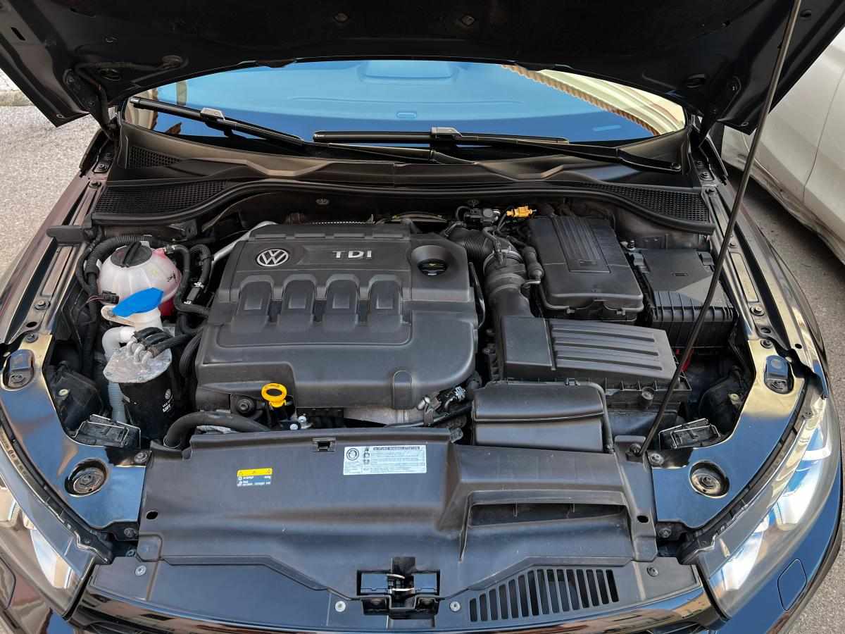 volkswagen-scirocco-2-0-tdi-2017-diesel-1968cc