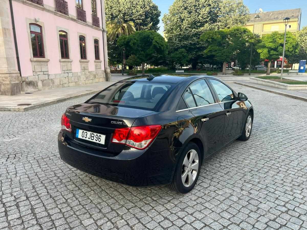 chevrolet-cruze-2-0-td-vcdi-2010-diesel-1991cc
