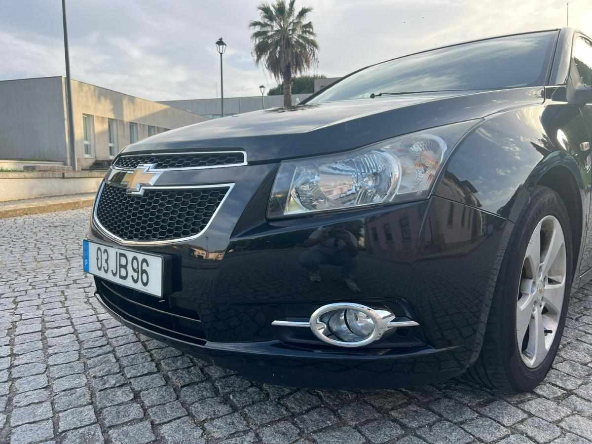 chevrolet-cruze-2-0-td-vcdi-2010-diesel-1991cc