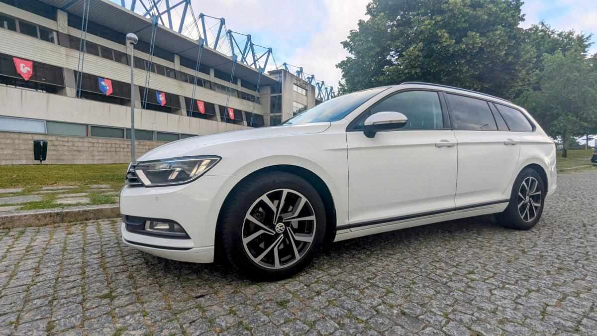 volkswagen-passat-1-6-tdi-bluemotion-2015-diesel-1598cc