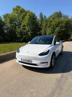 tesla-model-y-standard-range-rwd-2022-eletrico