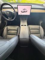 tesla-model-y-standard-range-rwd-2022-eletrico