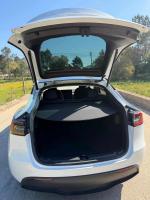 tesla-model-y-standard-range-rwd-2022-eletrico
