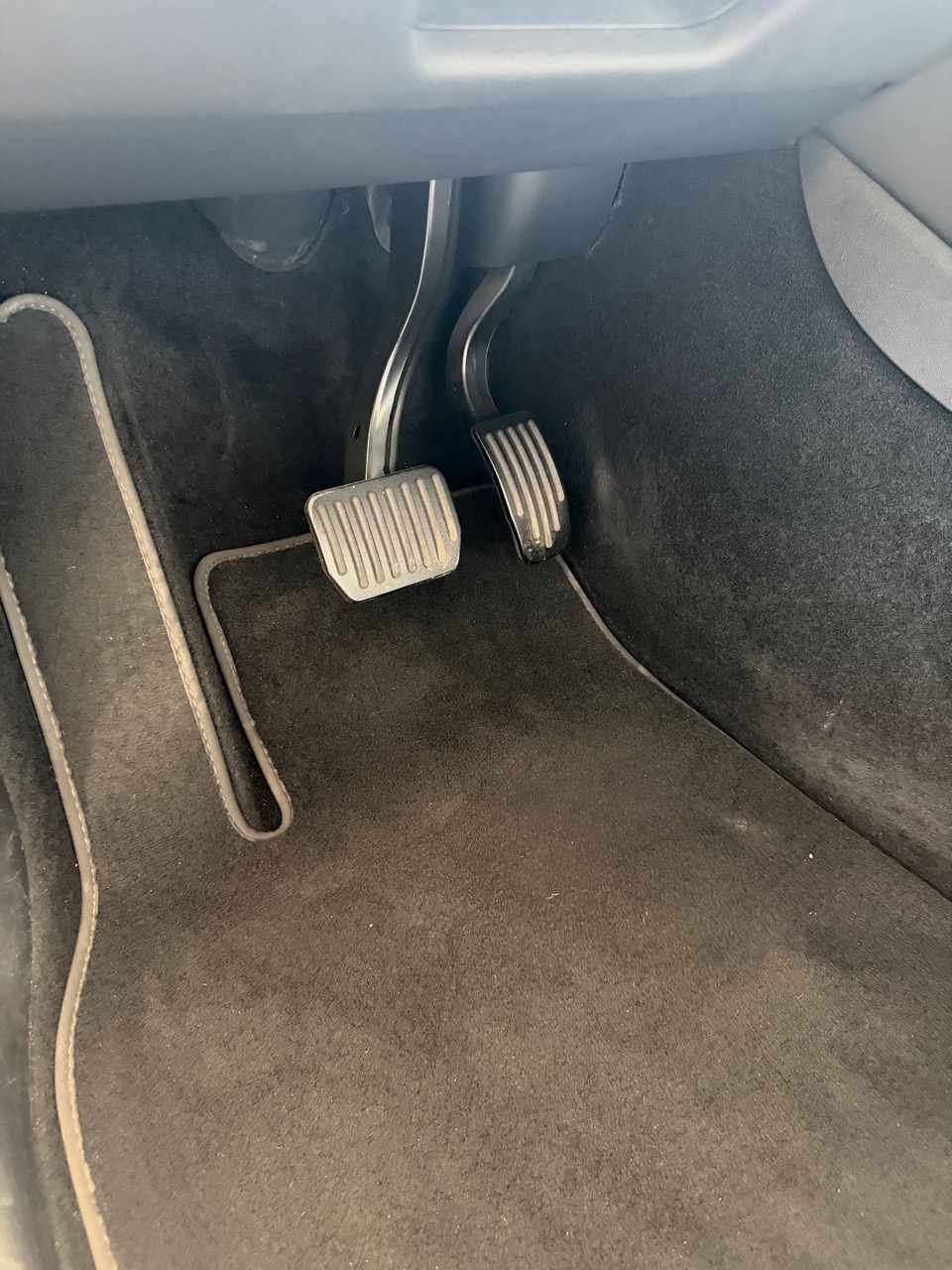 tesla-model-y-long-range-awd-2021-eletrico