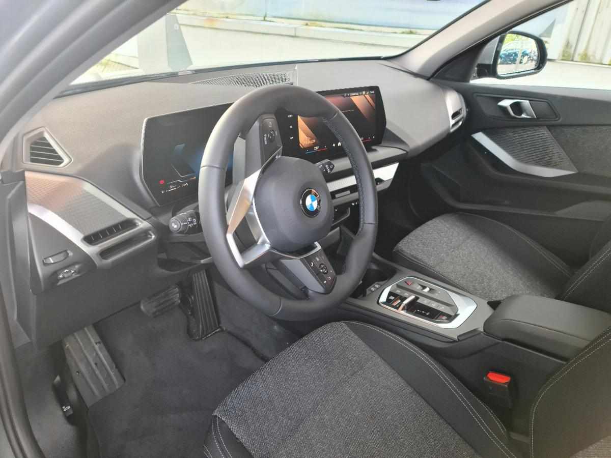 bmw-serie-1-118i-2025-gasolina-1499cc