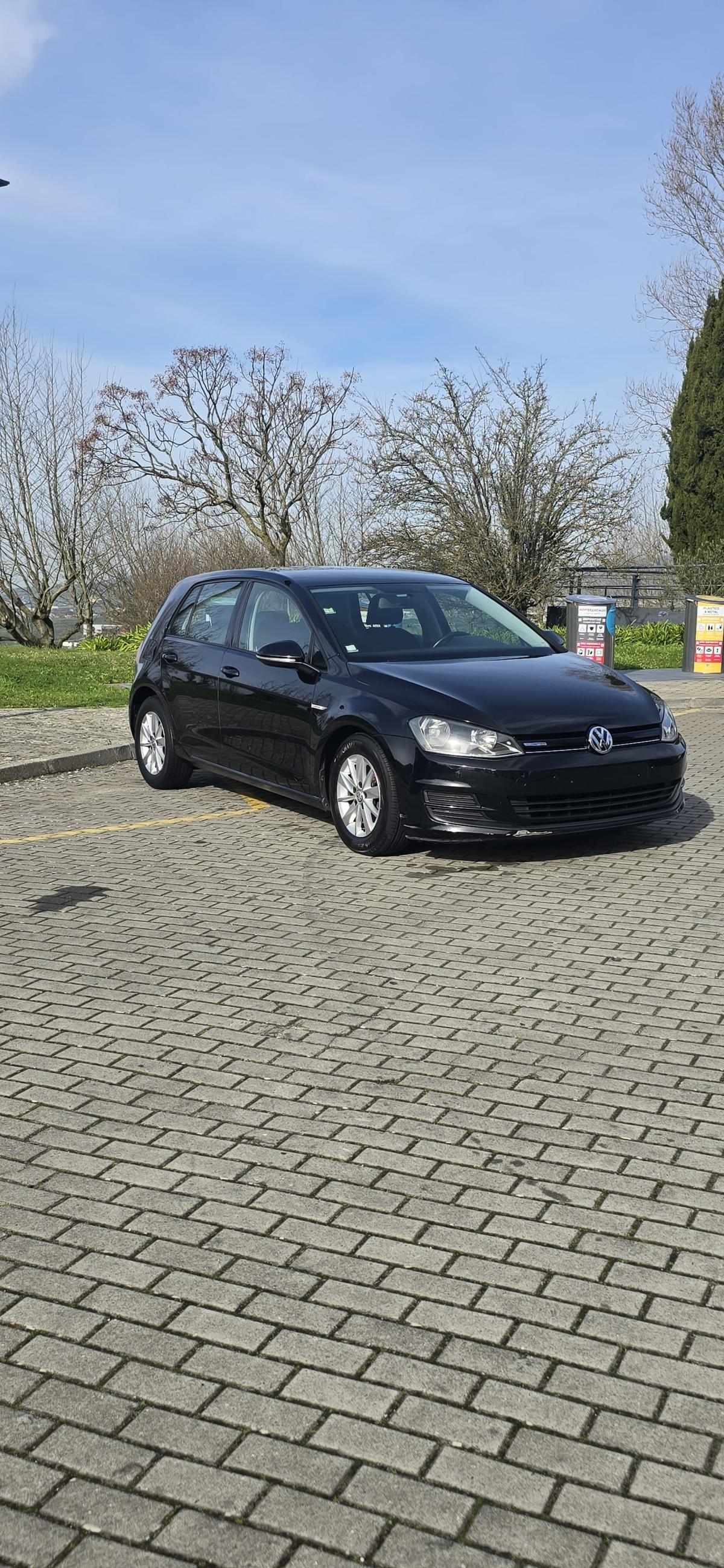volkswagen-golf-1-6-tdi-bluemotion-2014-diesel-1598cc