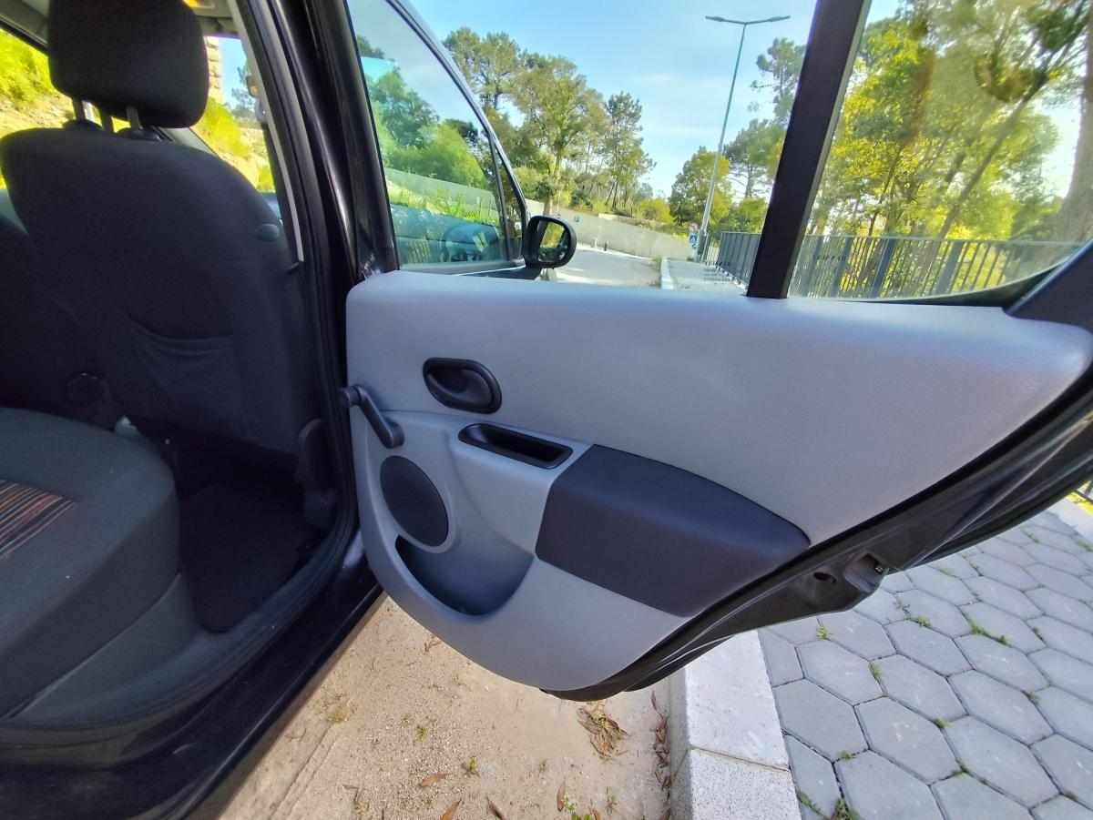 renault-modus-1-2-2010-gasolina-1149cc