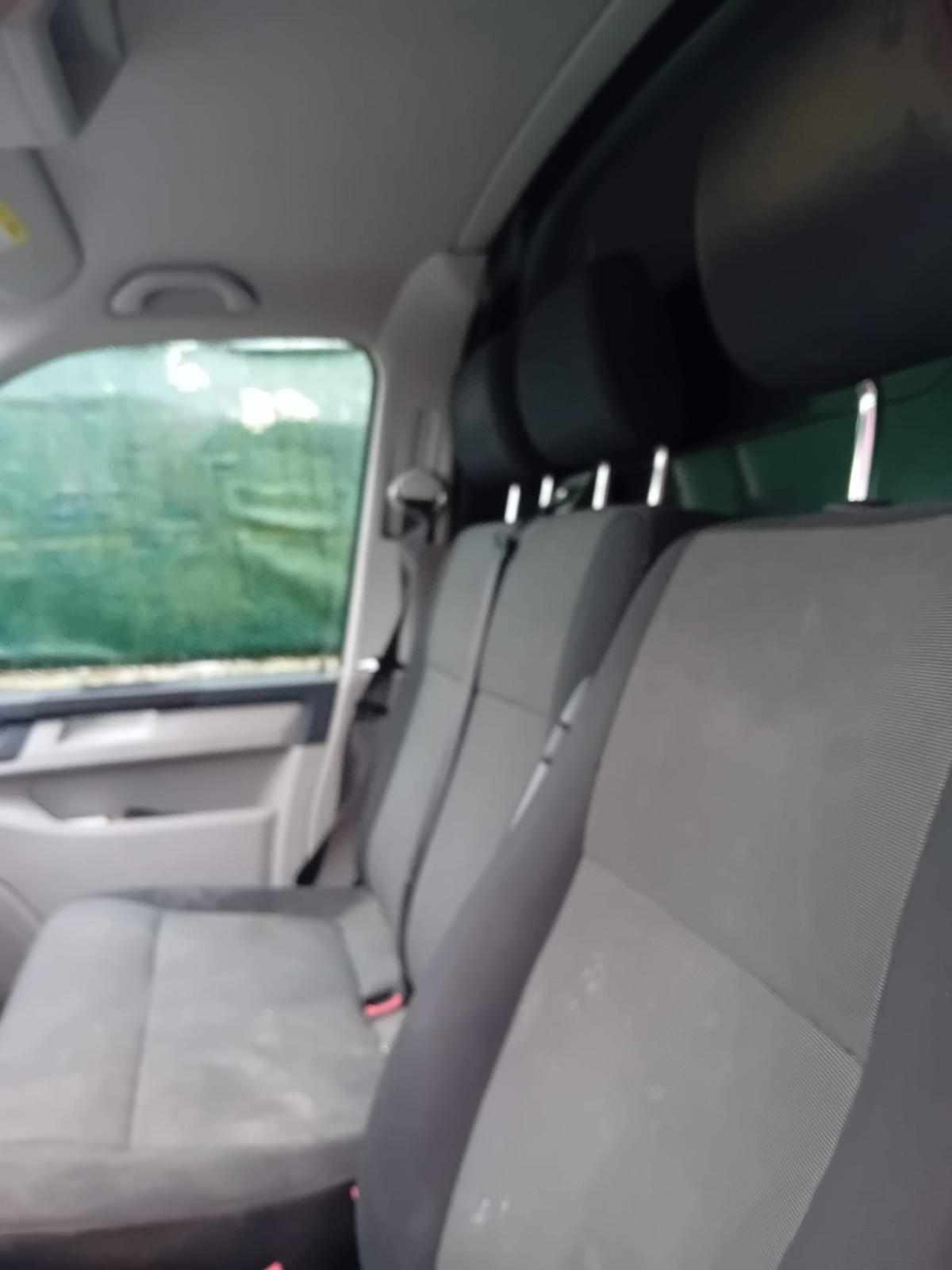 volkswagen-transporter-2-0-tdi-2019-diesel-1968cc