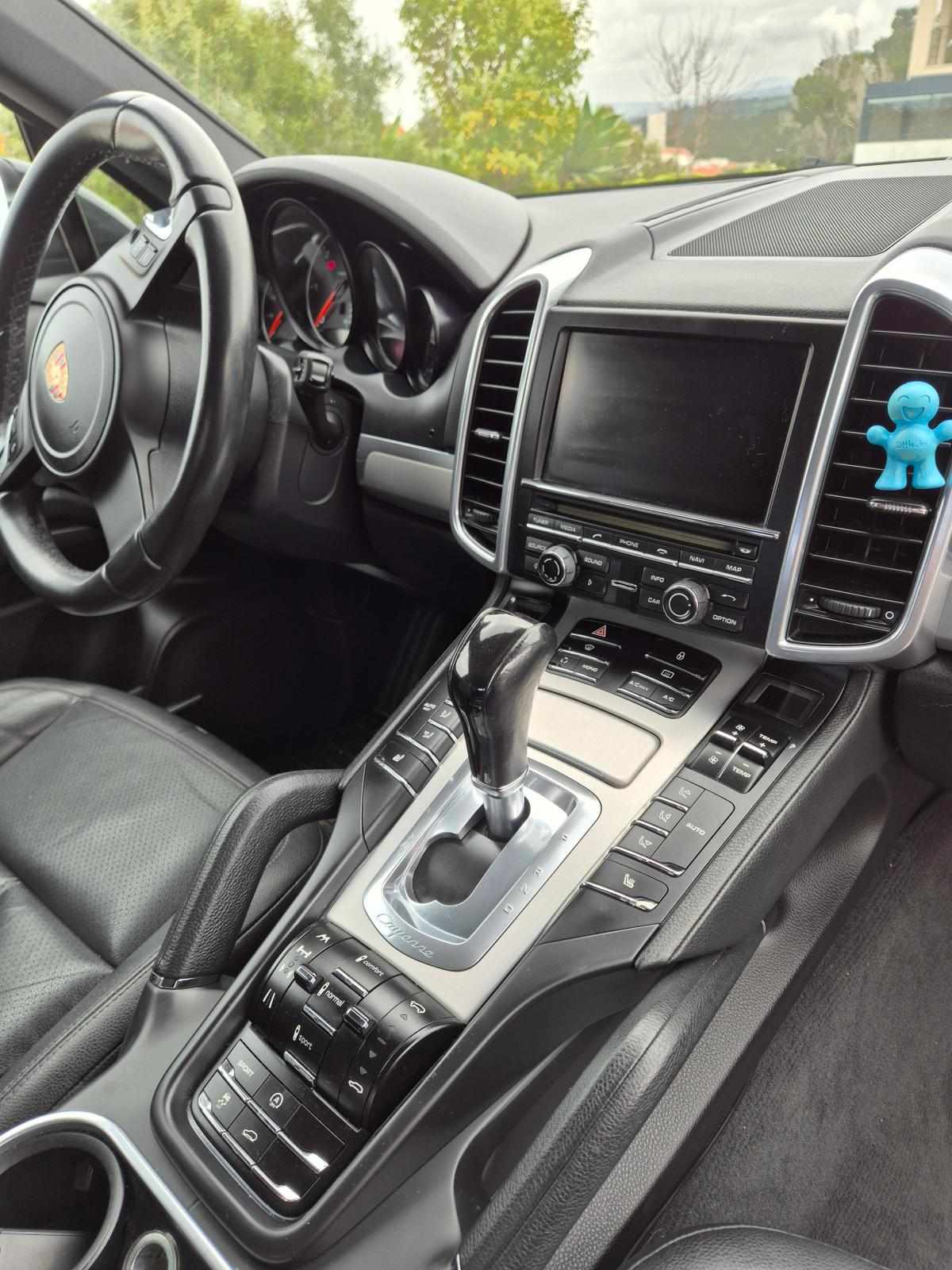 porsche-cayenne-3-0-v6-2012-diesel-2967cc