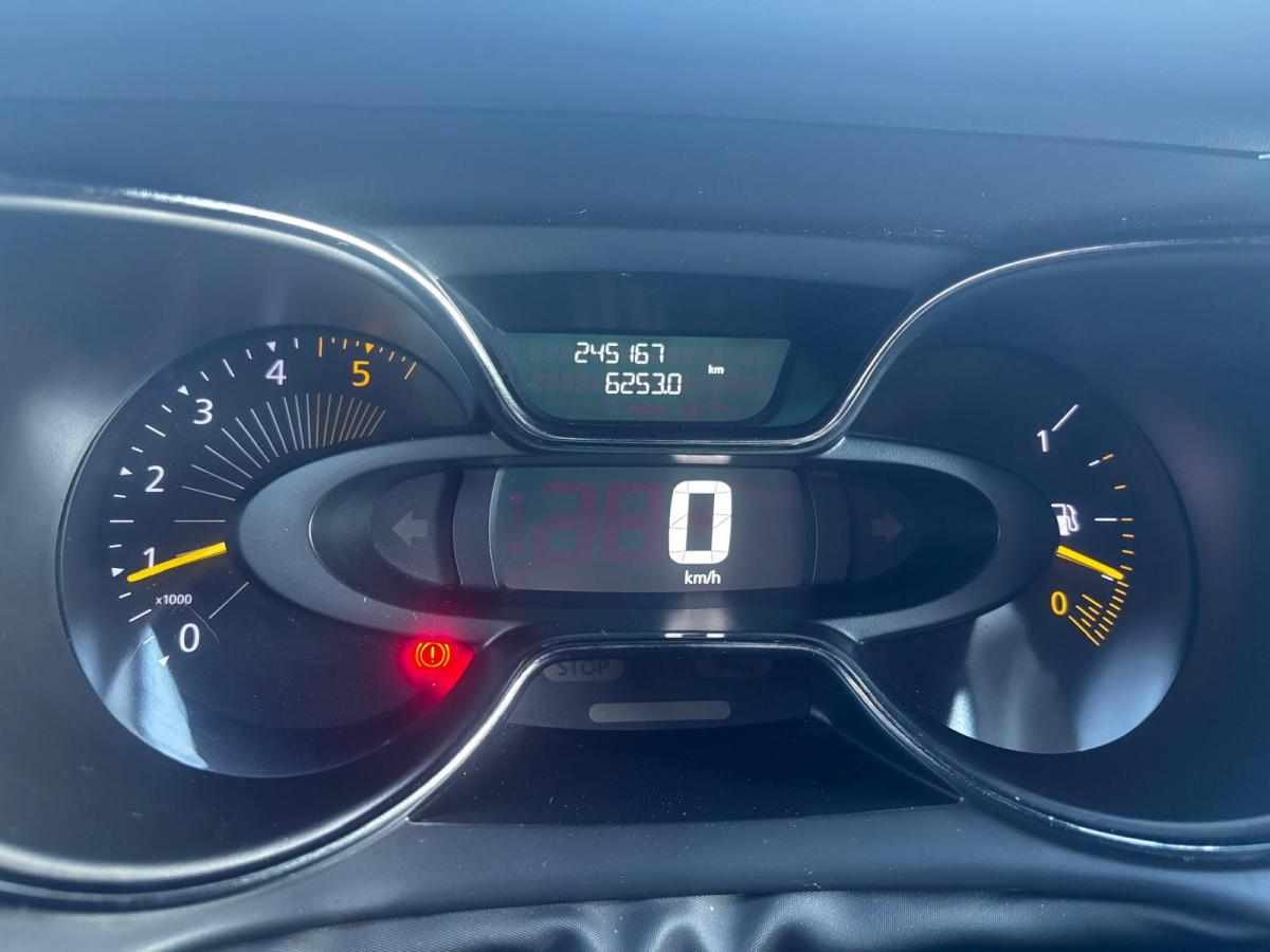 renault-captur-1-5-dci-2015-diesel-1461cc