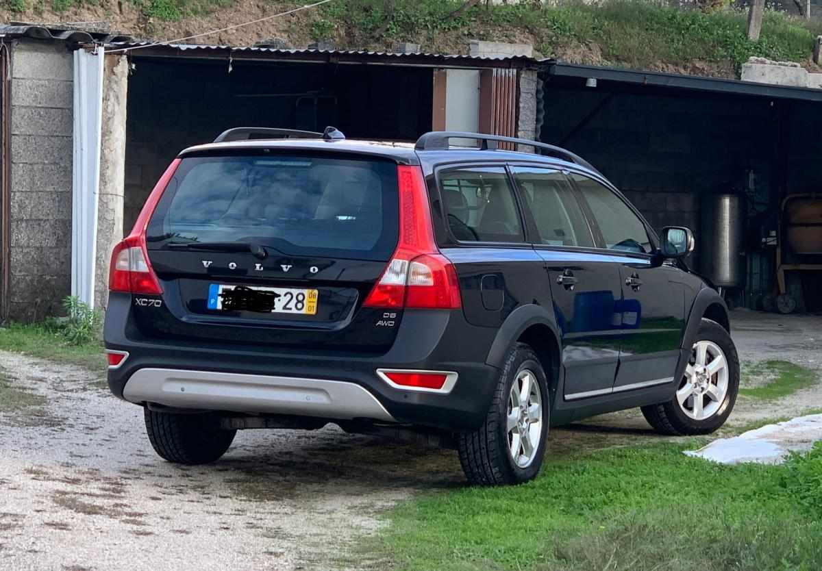 volvo-xc70-2-4d-awd-2007-diesel-2400cc