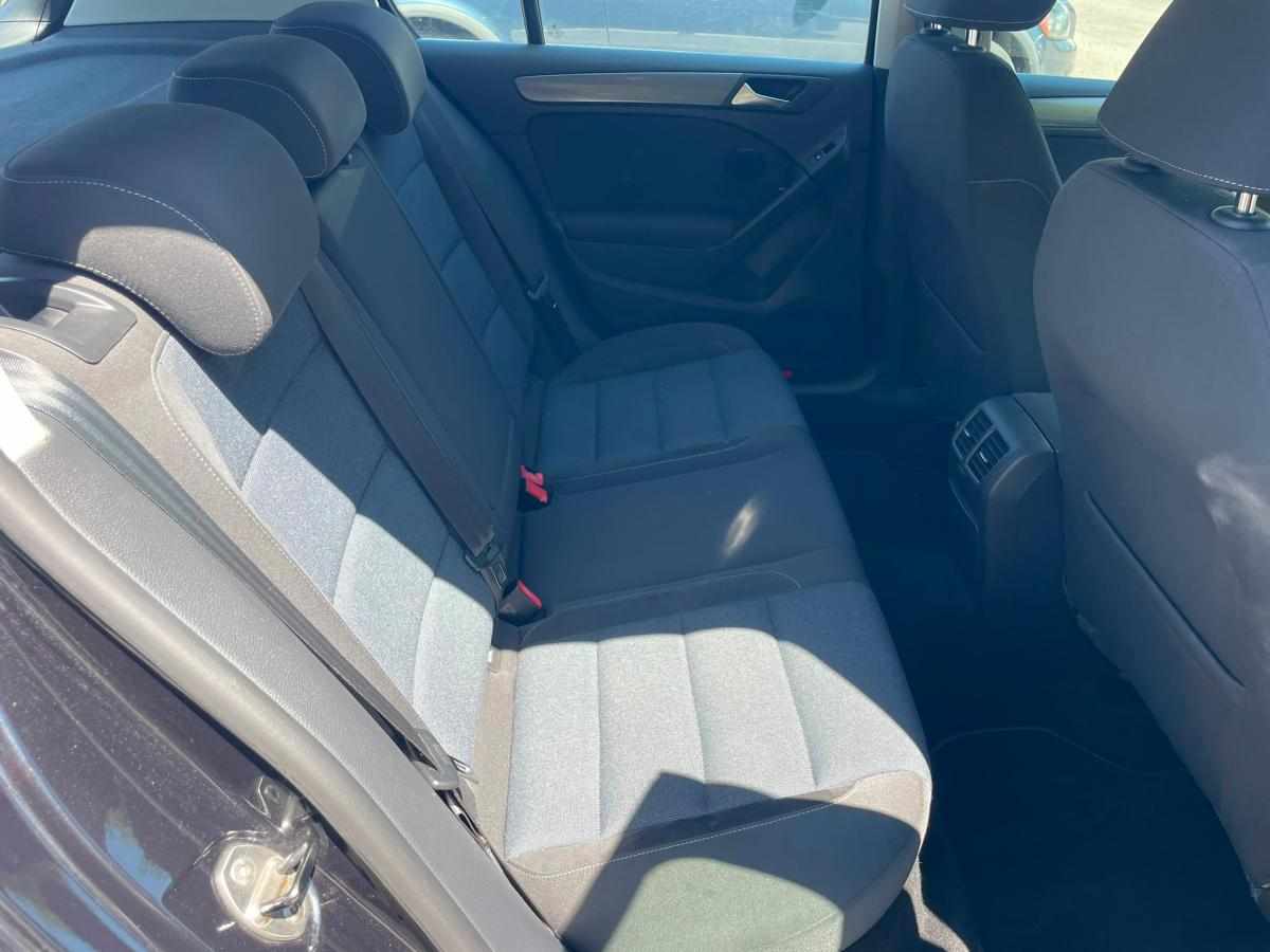 volkswagen-golf-1-6-tdi-bluemotion-2012-diesel-1598cc