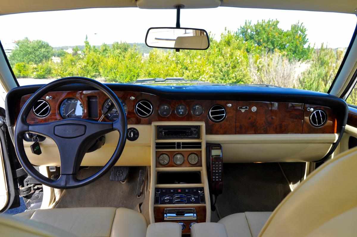bentley-turbo-r-6-75-v8-1991-gasolina-6750cc
