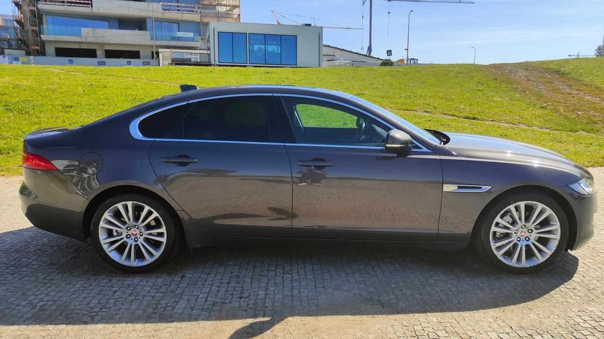 jaguar-xf-20d-2016-diesel-1999cc