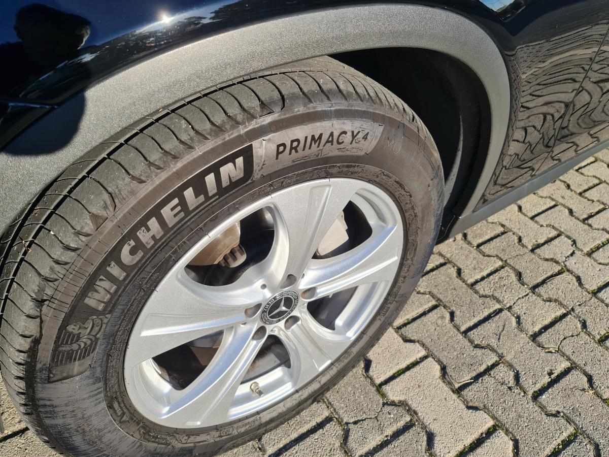 mercedes-benz-glc-220-d-4matic-2018-diesel-2147cc