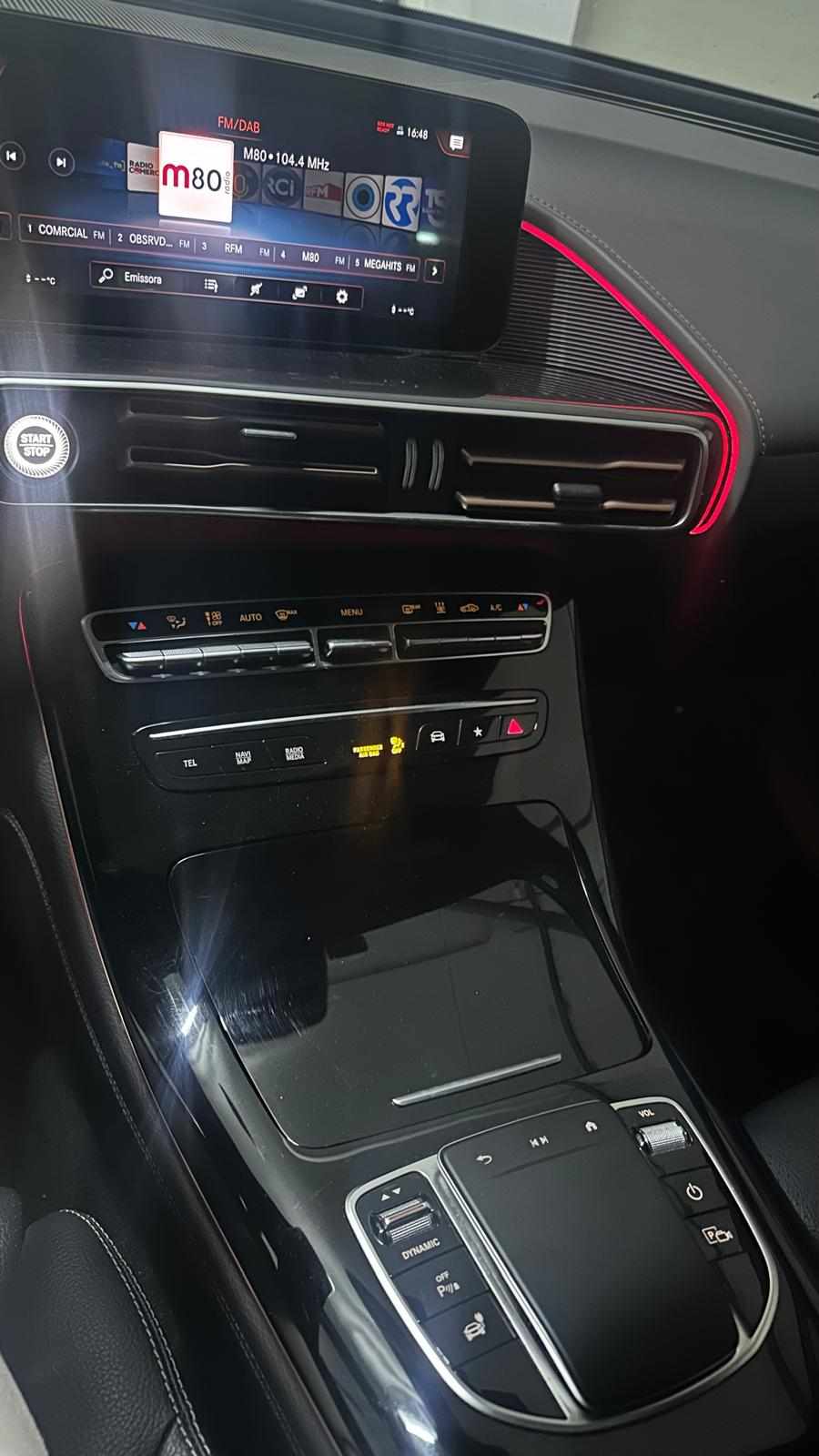mercedes-benz-eqc-400-4matic-2022-eletrico