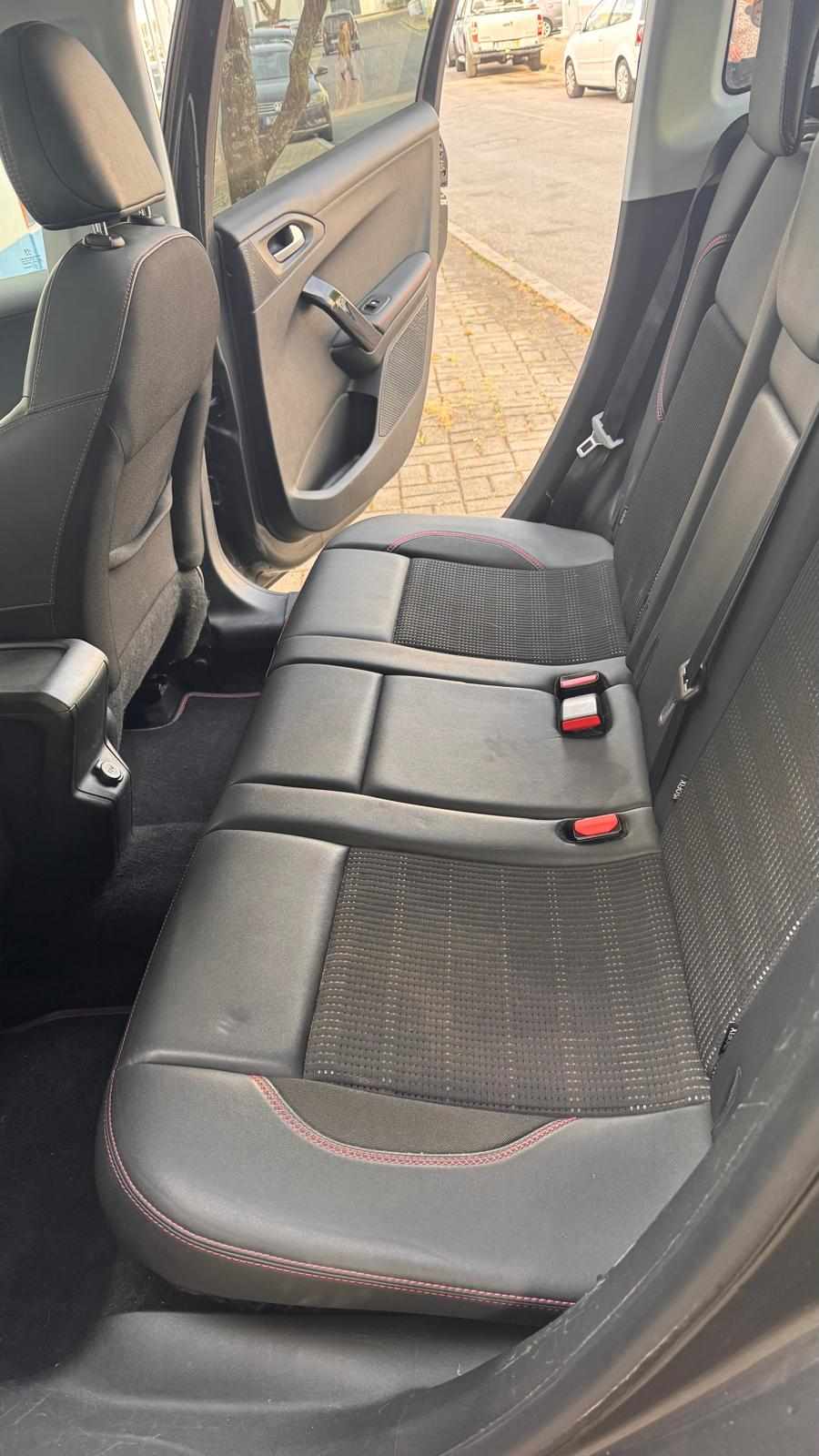 peugeot-2008-1-2-puretech-2018-gasolina-1199cc