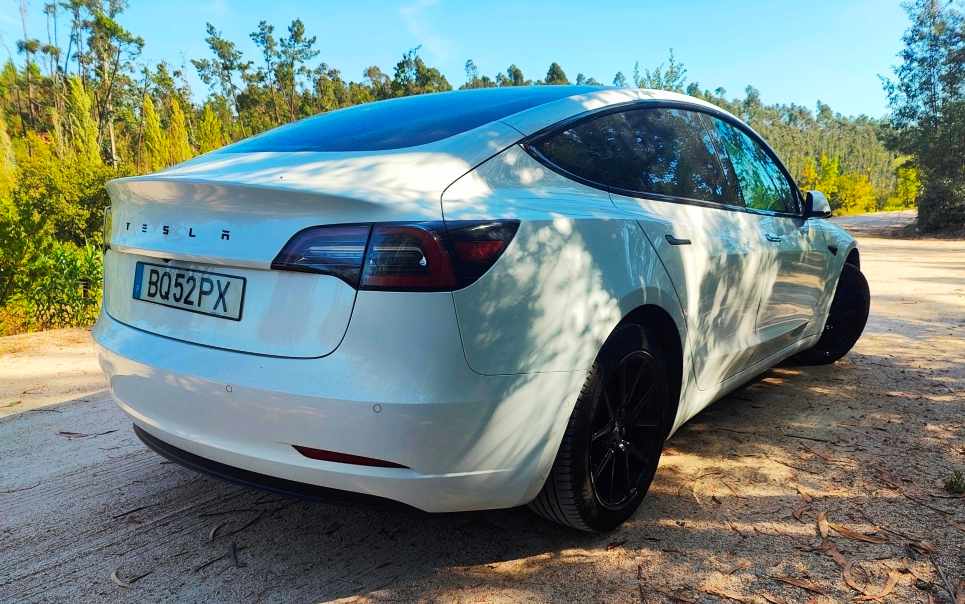tesla-model-3-standard-range-2019-eletrico