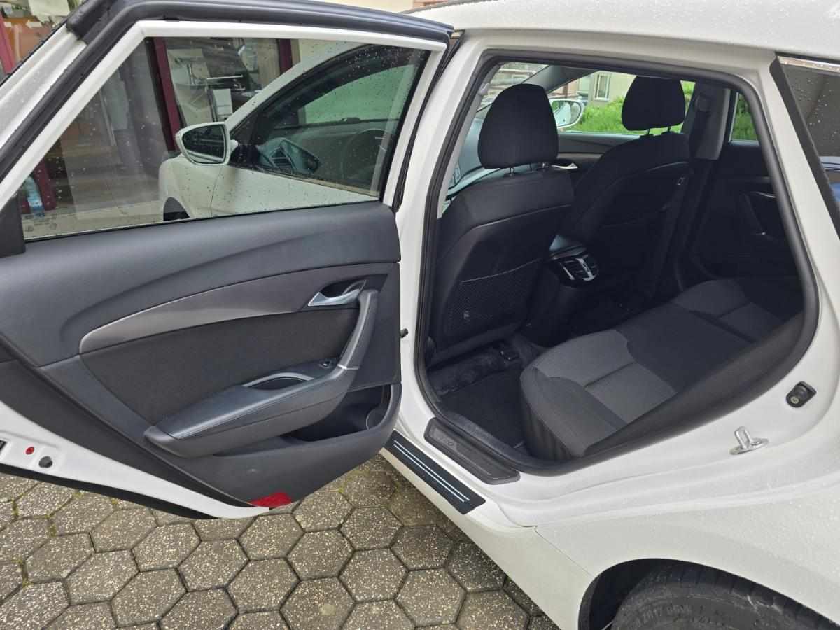 hyundai-i40-1-7-crdi-2018-diesel-1685cc
