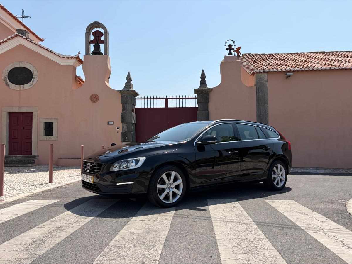 volvo-v60-d2-2017-diesel-1969cc