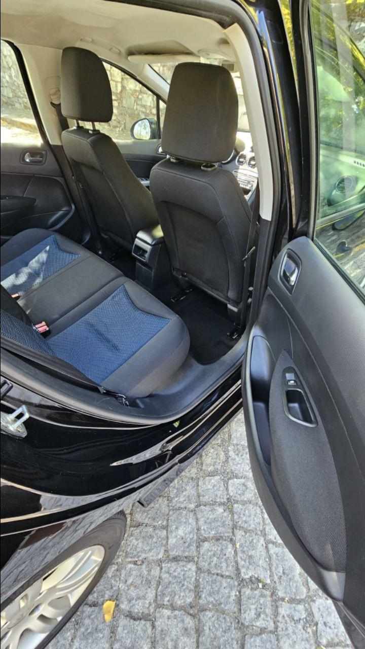 peugeot-308-1-6-hdi-fap-2011-diesel-1560cc