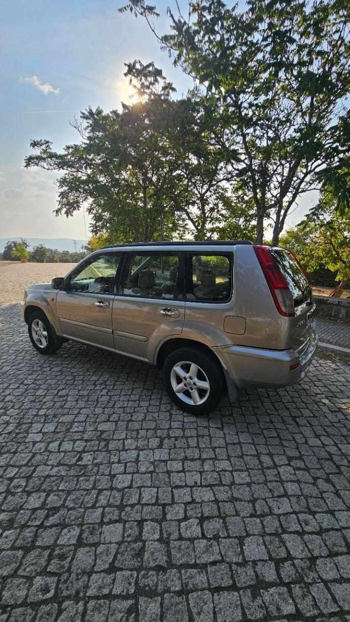 nissan-x-trail-2-2-dci-awd-2002-diesel-2184cc
