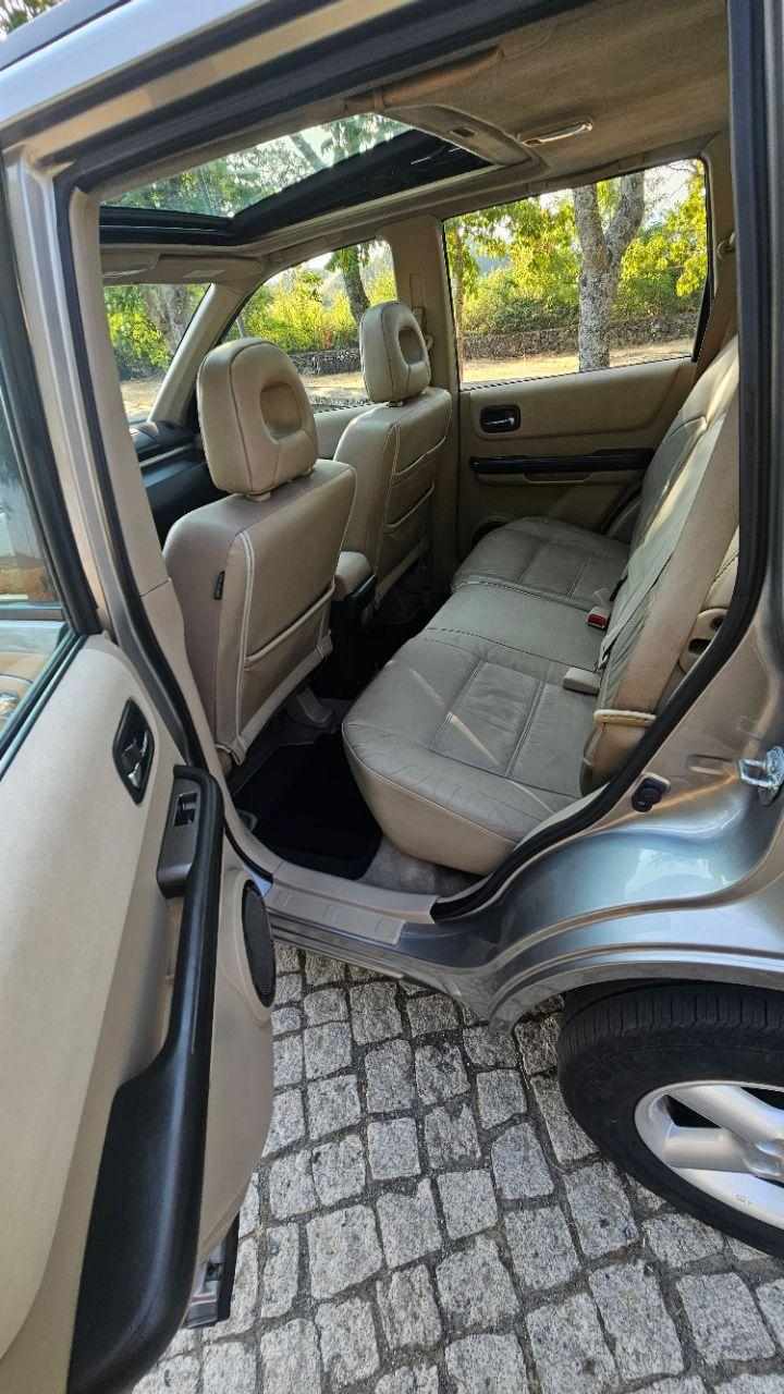 nissan-x-trail-2-2-dci-awd-2002-diesel-2184cc