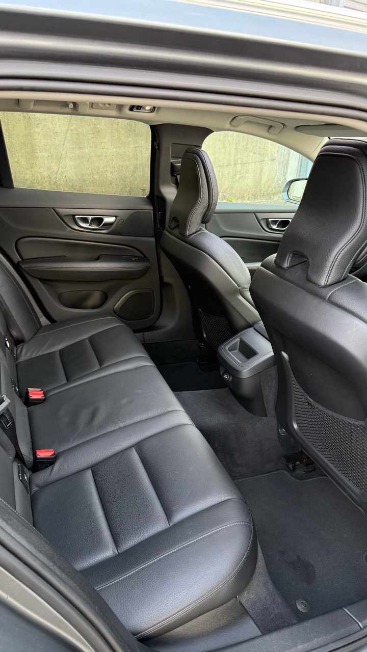 volvo-v60-2-0-d4e-2018-diesel-1969cc