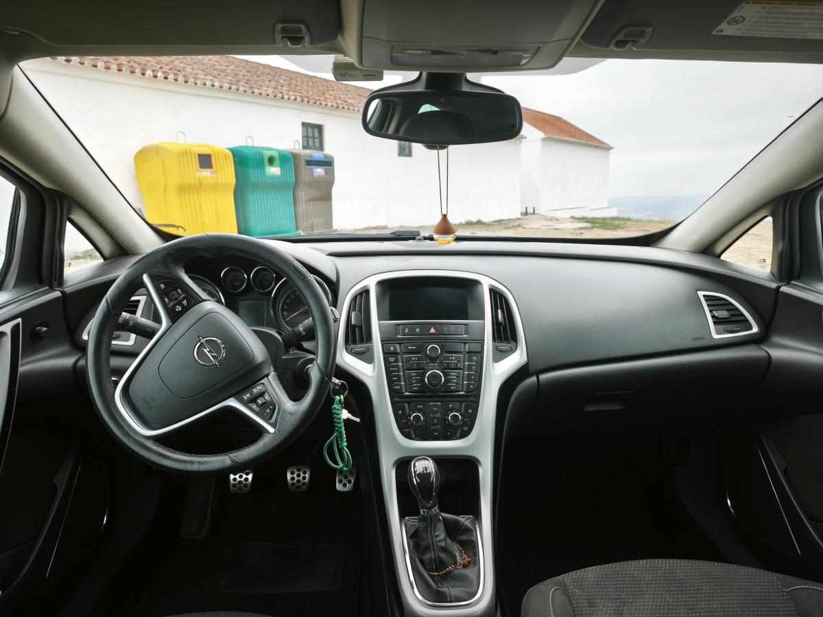 opel-astra-1-7-cdti-2012-diesel-1686cc