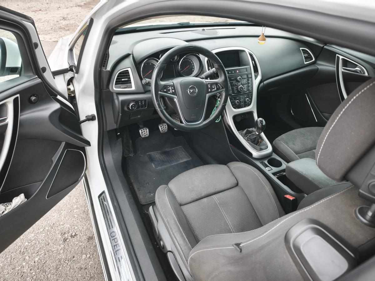 opel-astra-1-7-cdti-2012-diesel-1686cc