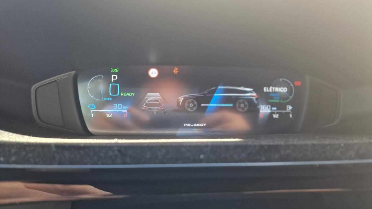 peugeot-308-1-6-hybrid-2024-gasolina-1598cc