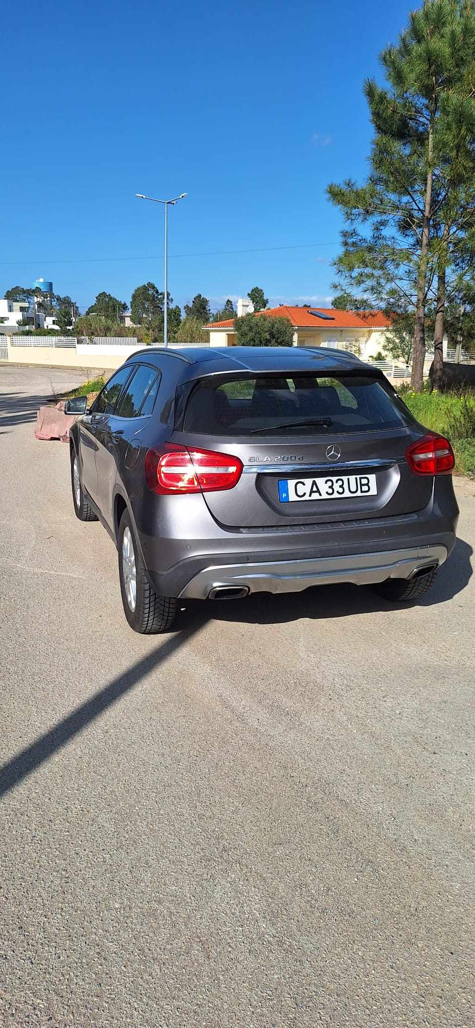 mercedes-benz-gla-200-cdi-4matic-2016-diesel-2143cc