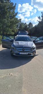 mercedes-benz-gla-200-cdi-4matic-2016-diesel-2143cc