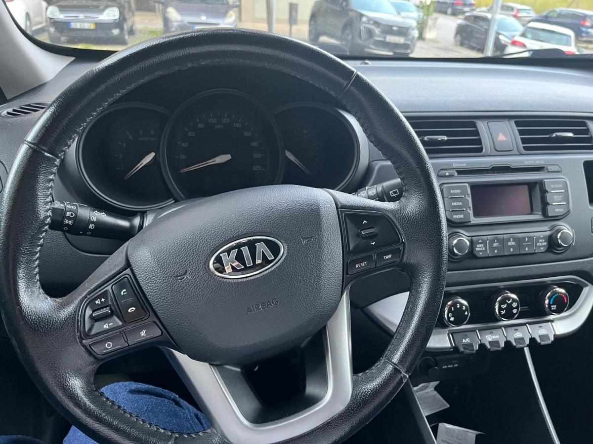kia-rio-1-1-crdi-2013-diesel-1120cc