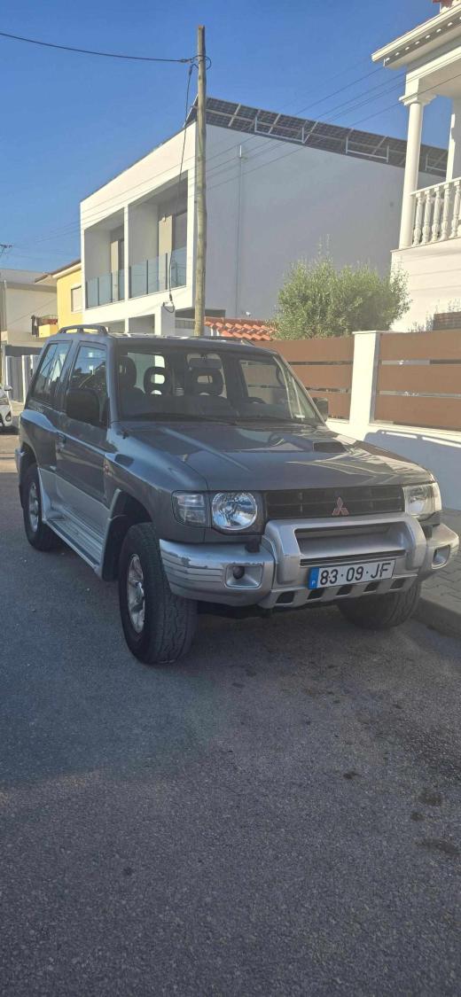 mitsubishi-pajero-2-8-td-awd-1997-diesel-2835cc
