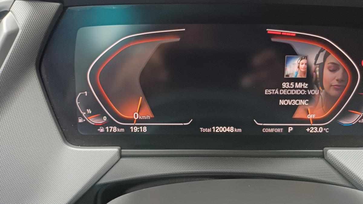 bmw-serie-1-118i-2022-gasolina-1499cc