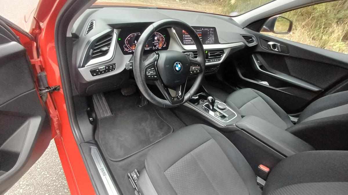 bmw-serie-1-118i-2022-gasolina-1499cc