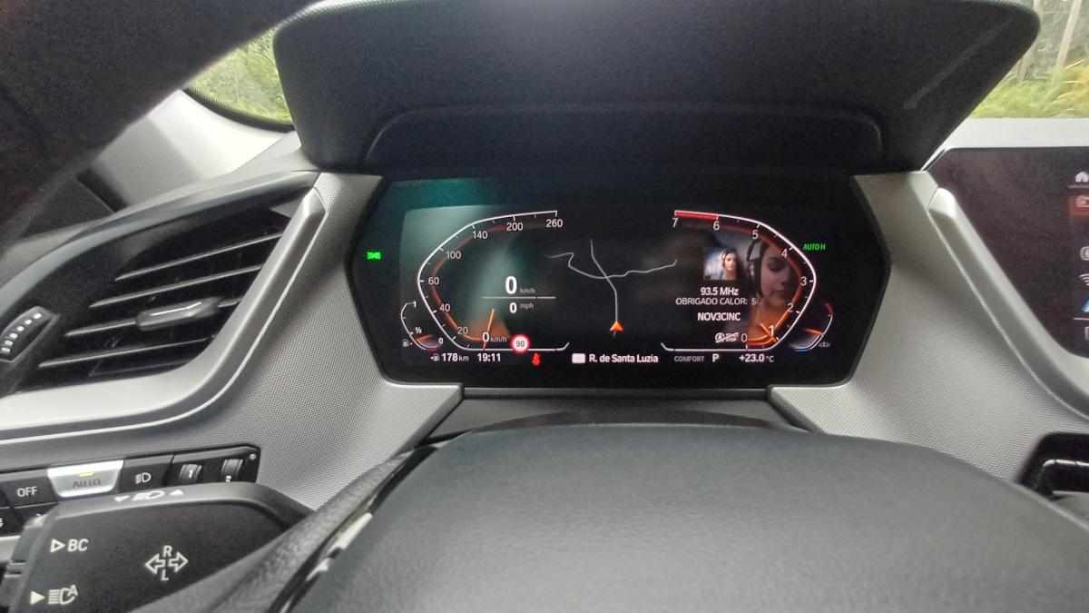 bmw-serie-1-118i-2022-gasolina-1499cc